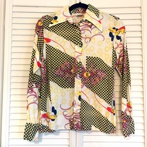 Vintage 1970s Button Down Shirt with Pointed Collar Yellow Pink White Navy Blue